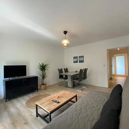 Modernes In Ruhiger Lage Von Neheim Apartamento *